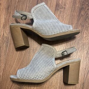 Women’s Taupe Slingback Block Heel Sandals 7 1/2 7.5